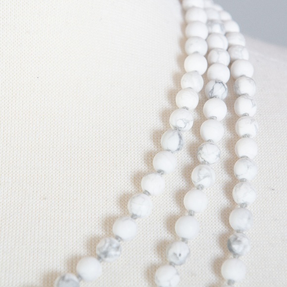 [emily rose gems] howlite gemstone infinity strand - Picture 6 of 7